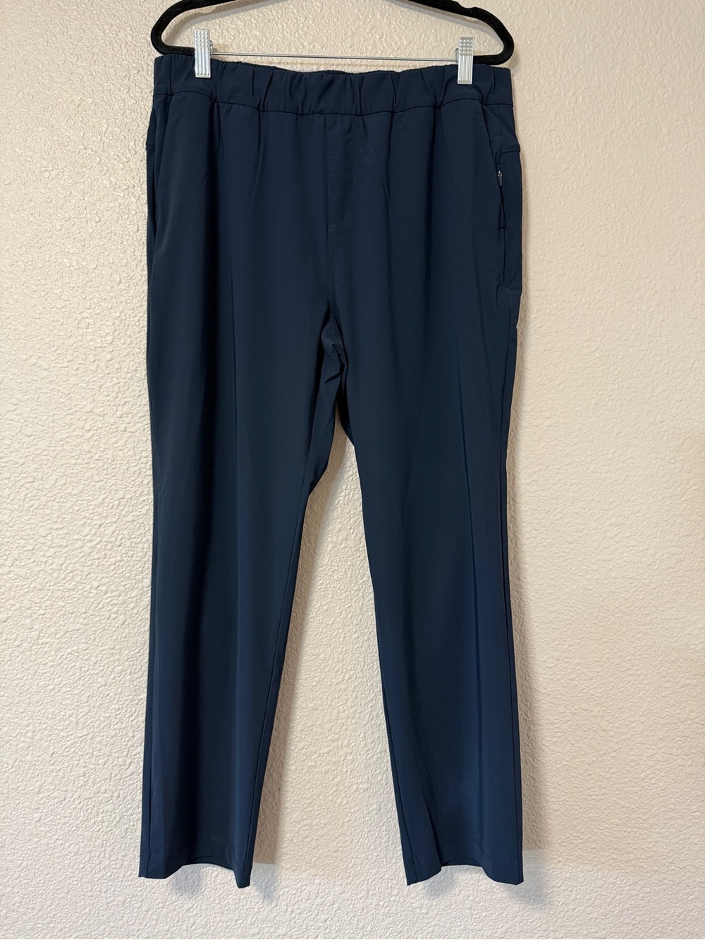 NWOT Vuori Miles Ankle Pant Everyday Hiking Business Casual Wrinkle Free XL - Picture 3 of 7